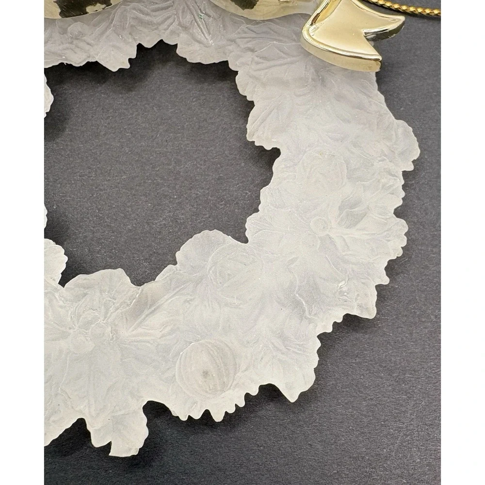 Vintage Avon Holiday Reflections‎ Ornament Wreath Gift Collection w/ Box